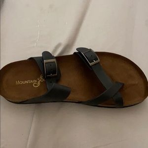 Leather sandals